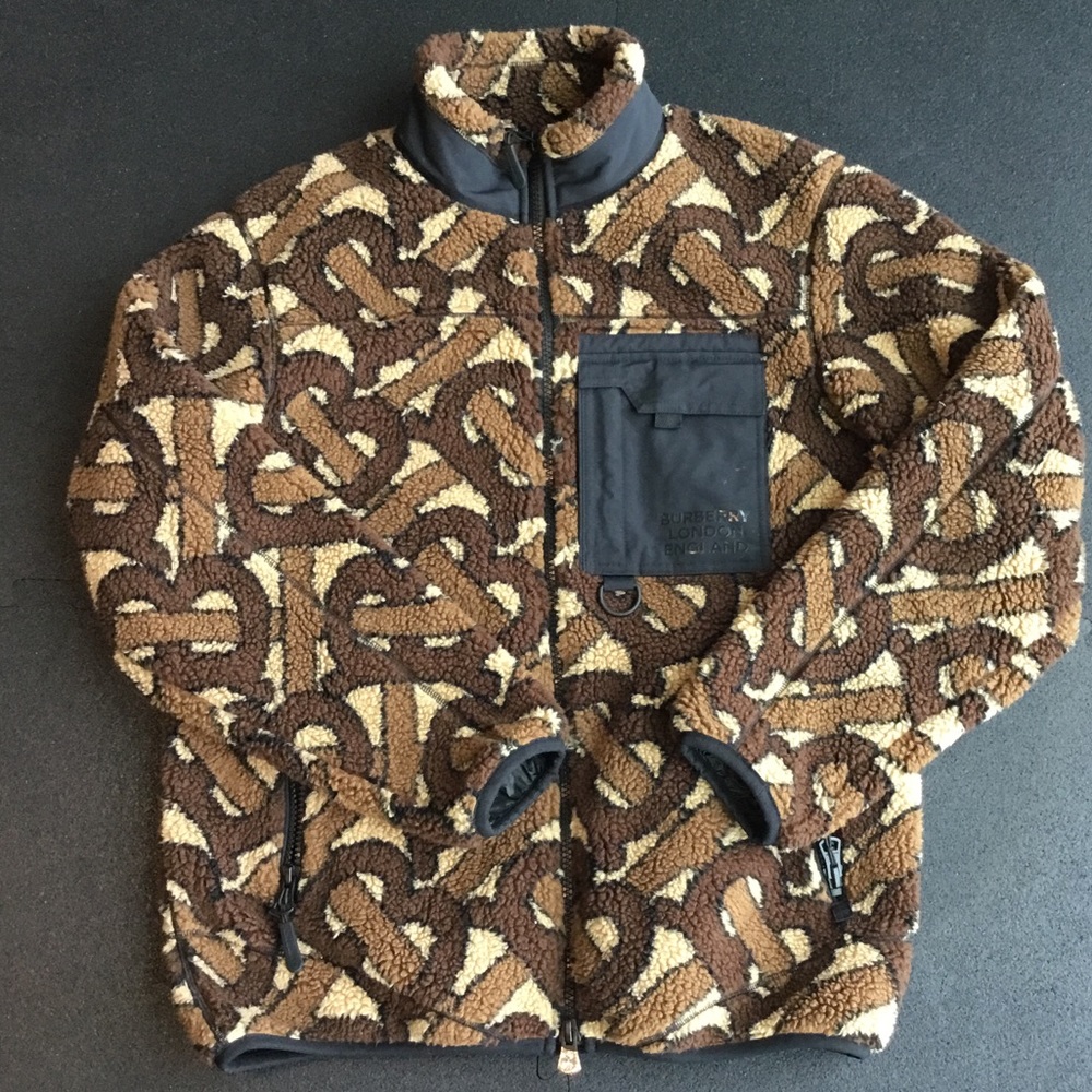 BURBERRY JACKET/FLEECE